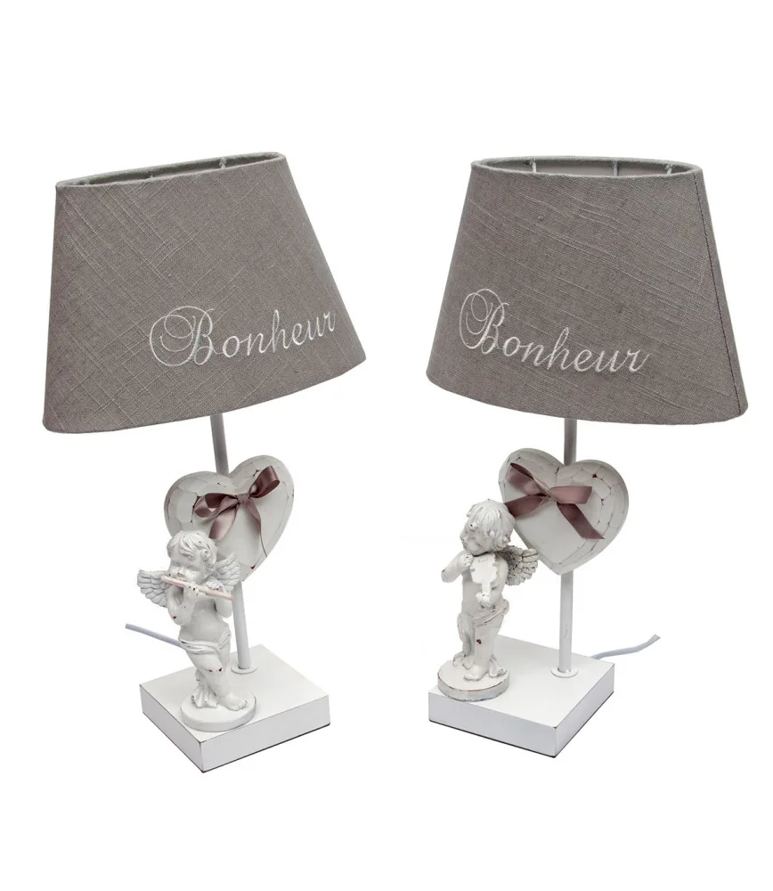 Lampe ange flute avec chapeau brodé